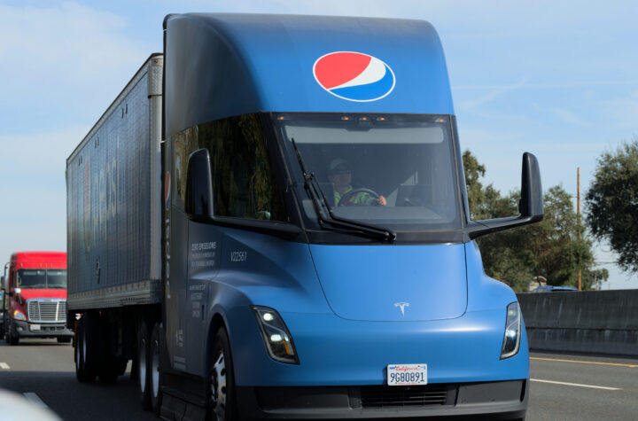 Tesla Semi truck deliveries