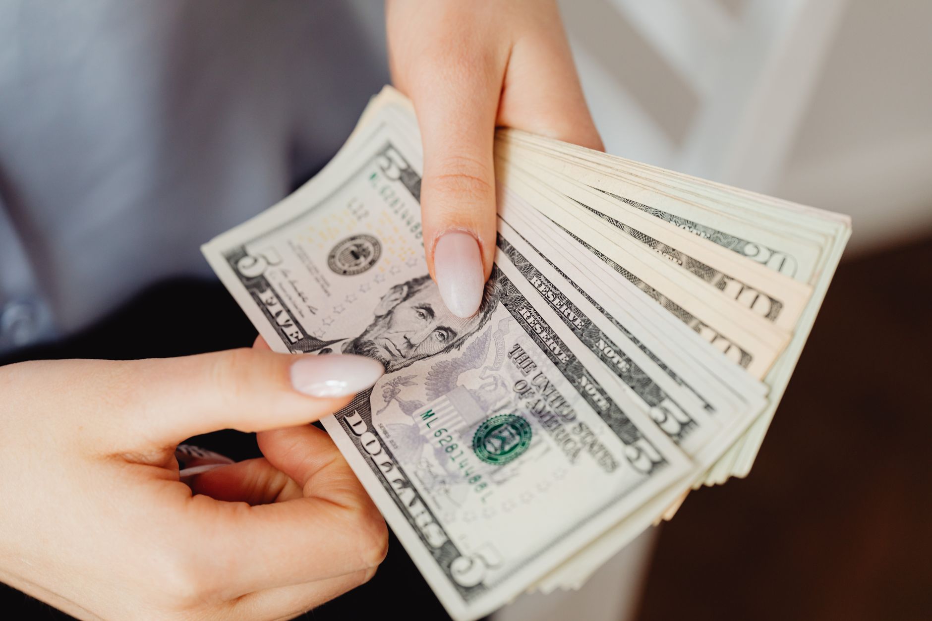 consumer earnings report