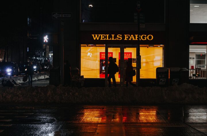 Wells Fargo Nasdaq hold